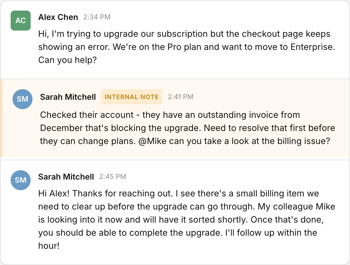 Ticket timeline showing customer message, internal note with yellow background, and agent reply